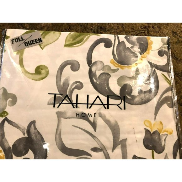 Tahari Home NIP Full/Queen 3 Piece Designer Duvet Set, 300 Thread Count 90"x 96" - Picture 3 of 5